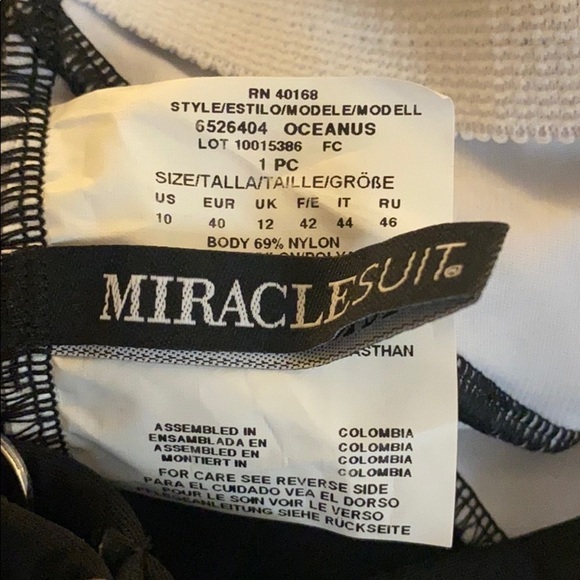 MIRACLESUIT Castaway Oceanus One Piece Swimsuit - Picture 11 of 12